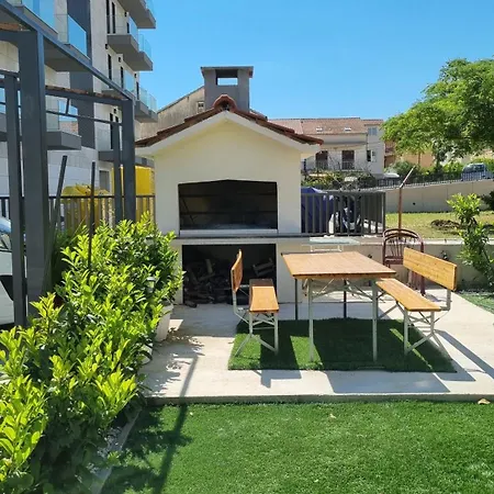 Luxa 5 Min Old Town, 10 Min Airport Apartmán *