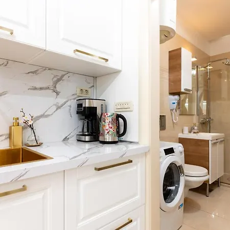 Luxa 5 Min Old Town, 10 Min Airport Apartament Trogir